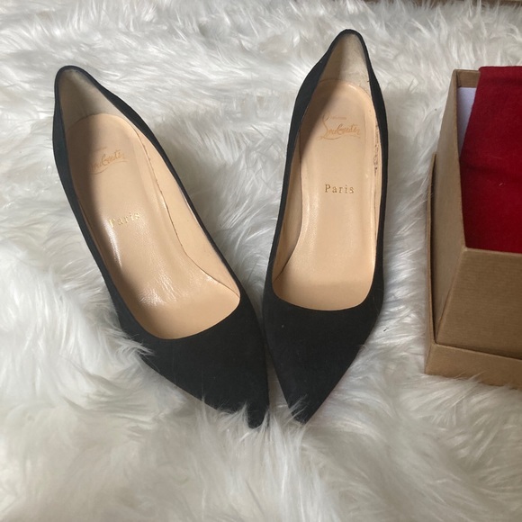 ❌SOLD❌Black Louboutin Heels - Picture 4 of 12